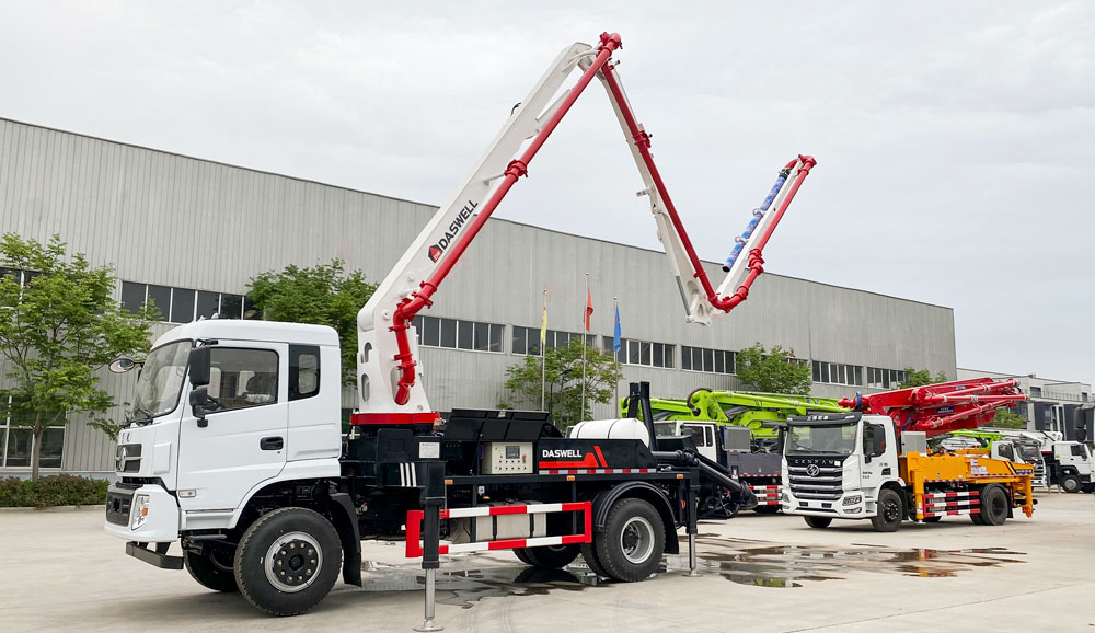 19m boom pump truck in factory